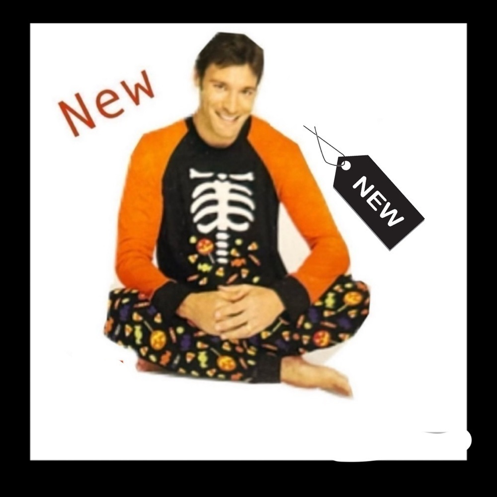 NWT men’s Halloween pajama set size XL(46-48)